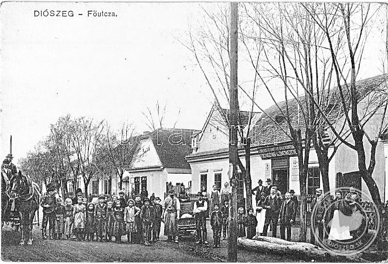 Cukorgyári dolgozók fogyasztási szövetkezete. Spotrebné družstvo zamestnancov cukrovaru.