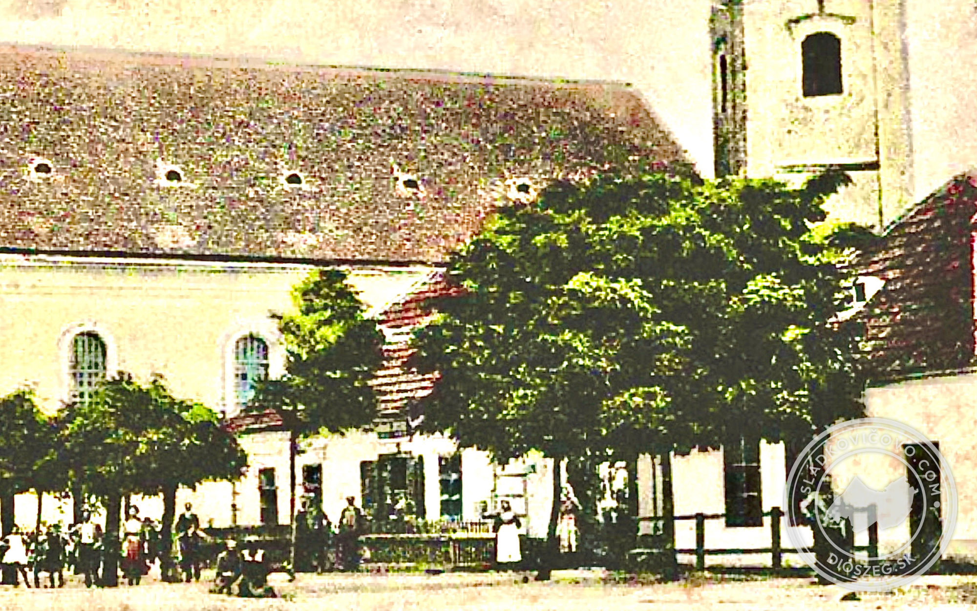 Na námestí v roku 1924.